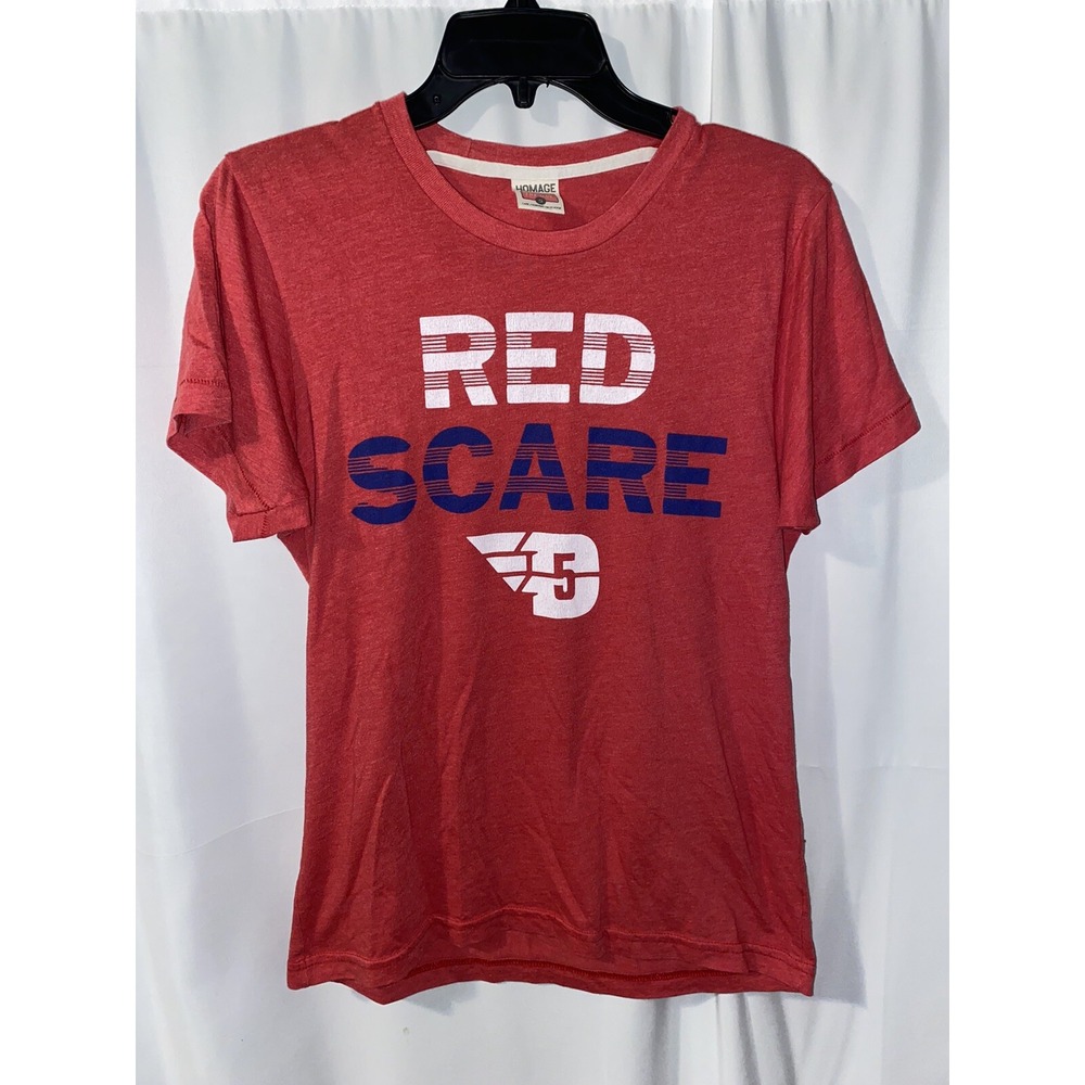 Homage Dayton Flyers Red Scare Roosters T Shirt Small‎